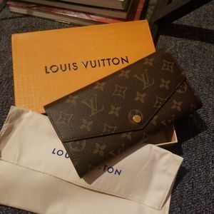 Louis Vuitton Wallet